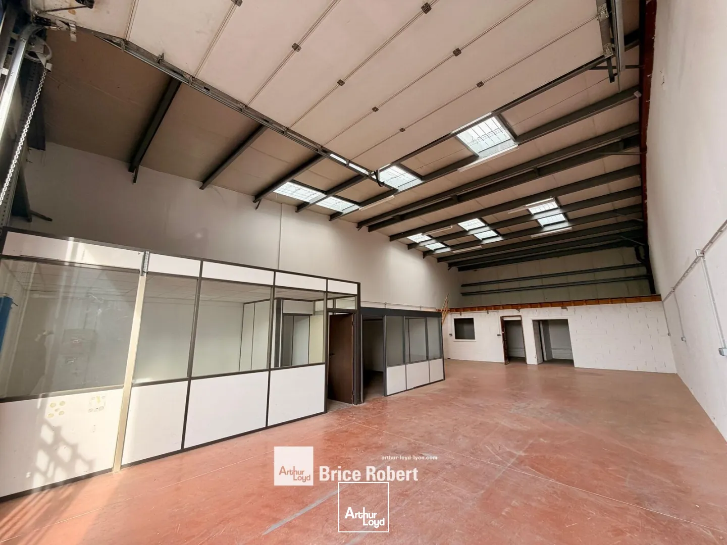 Locaux d'activité & Entrepôts - Location - LENTILLY - 69210 - 200-200 - 7664843