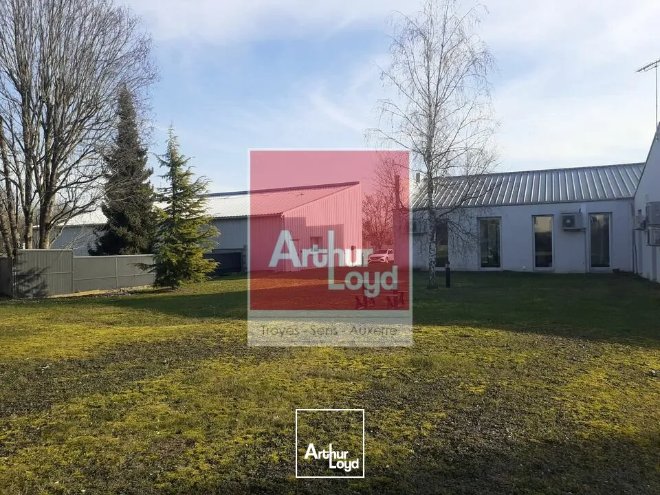 Locaux d'activité & Entrepôts - Location - BRÉVIANDES - 10450 - 904.72-904.72 - 7665168