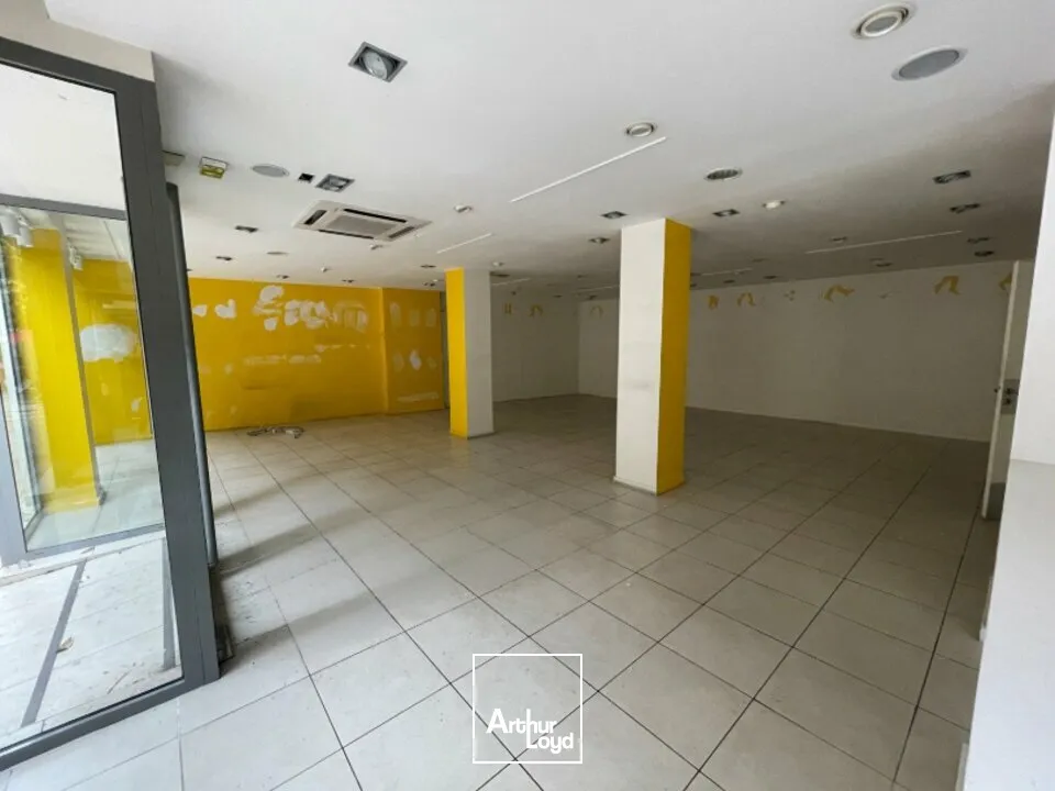 Locaux commerciaux - Location - BOURGES - 18000 - 220-220 - 7665214