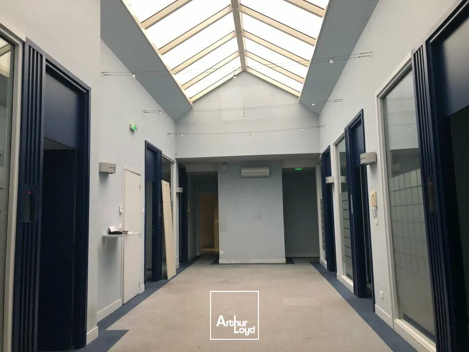 Locaux commerciaux - Location - BOURGES - 18000 - 370-370 - 7665221