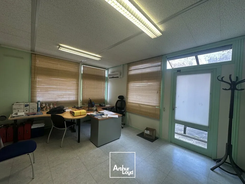 Locaux d'activité & Entrepôts - Location - SAINT GERMAIN DU PUY - 18390 - 350-350 - 7665230