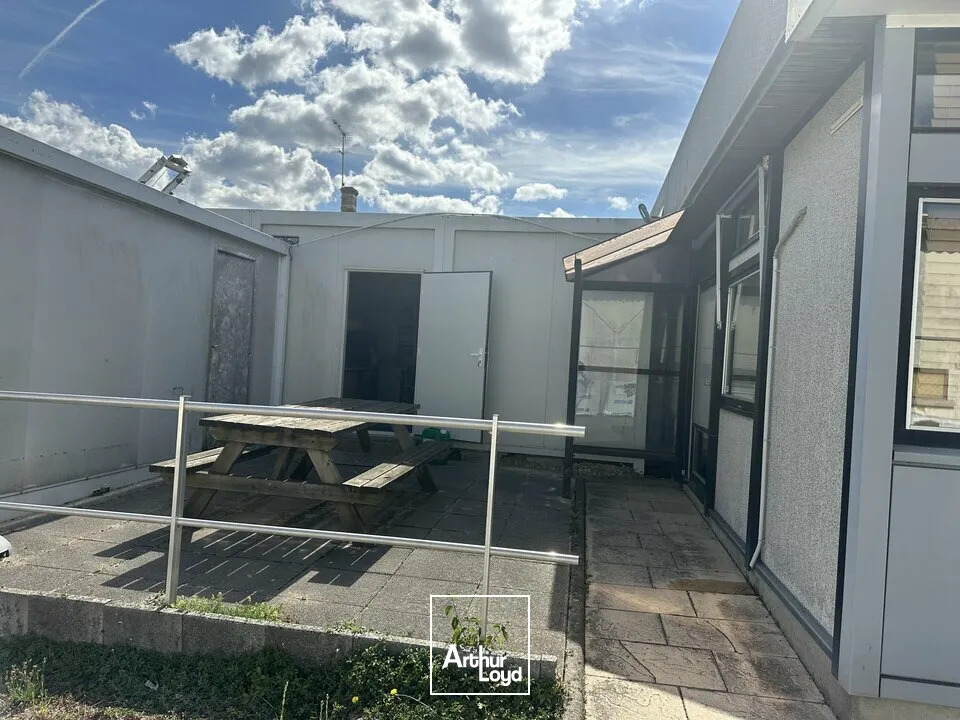 Locaux d'activité & Entrepôts - Location - SAINT GERMAIN DU PUY - 18390 - 350-350 - 7665229