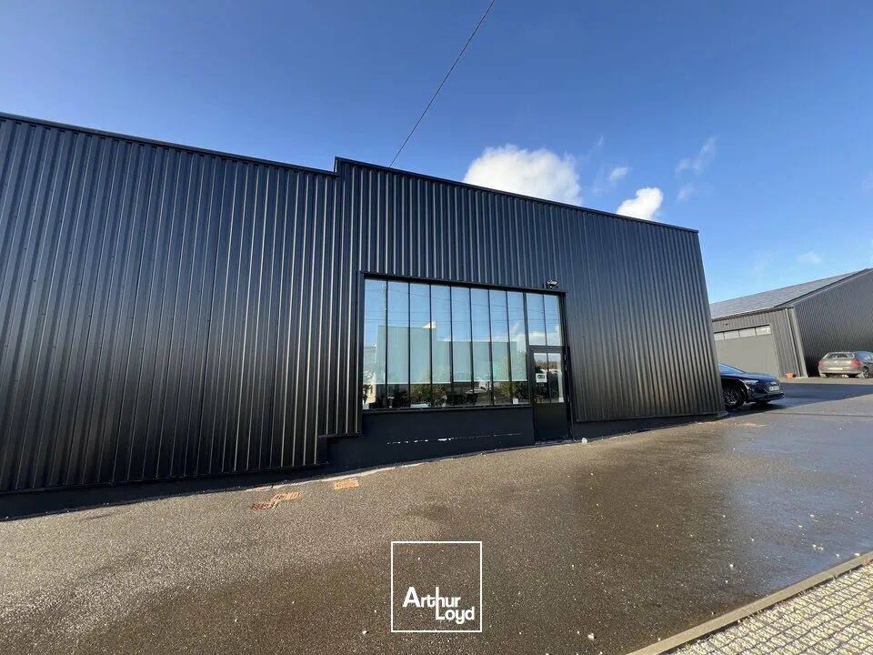 Locaux d'activité & Entrepôts - Location - GENSAC-LA-PALLUE - 16130 - 150-150 - 7665300