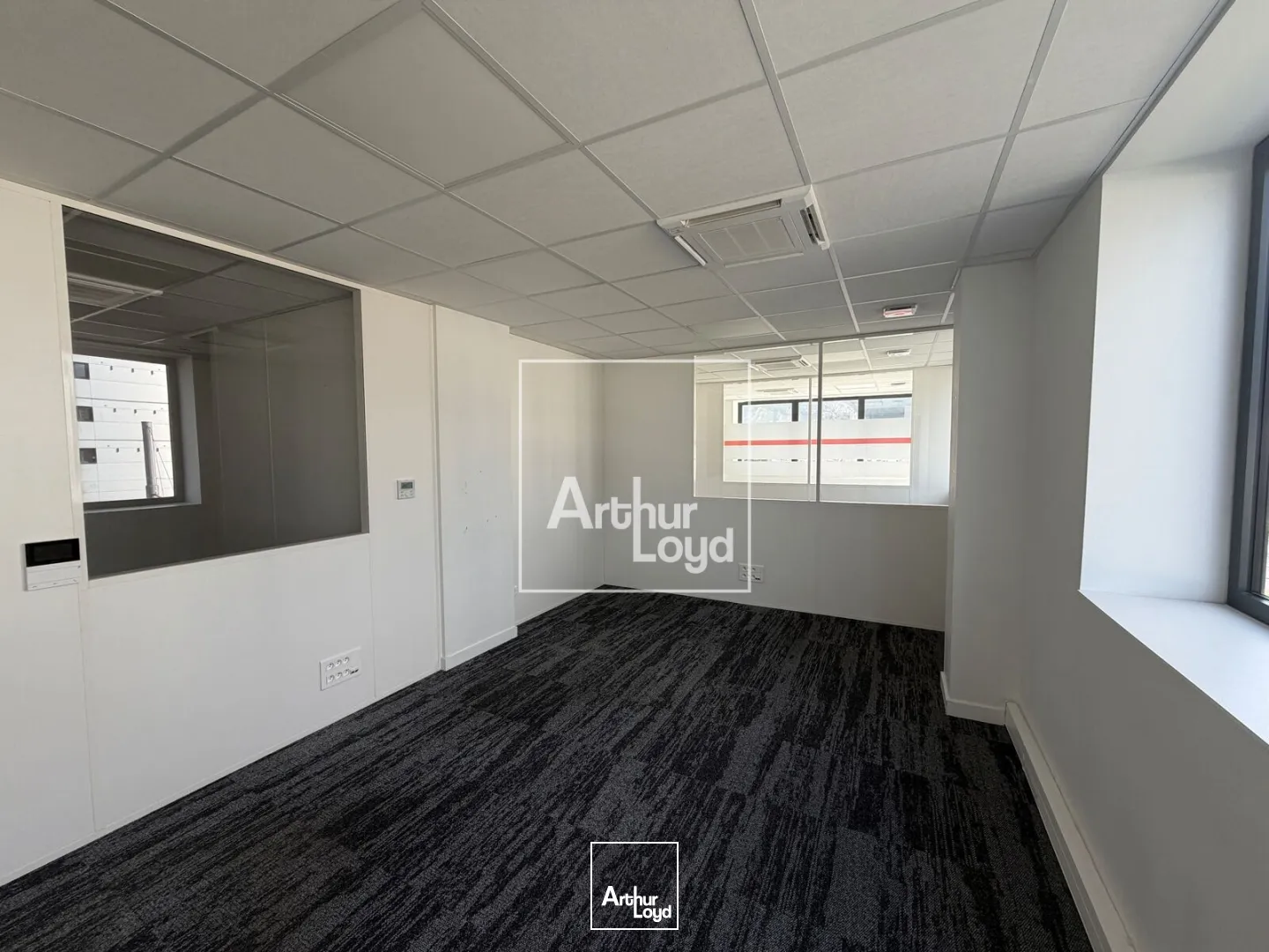 Bureaux - Location - SEYSSINET PARISET - 38170 - 106.51-526.19 - 7665354