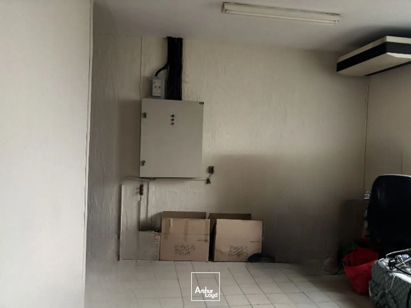 Locaux d'activité & Entrepôts - Location - SAINT ETIENNE - 42000 - 150-150 - 7665536