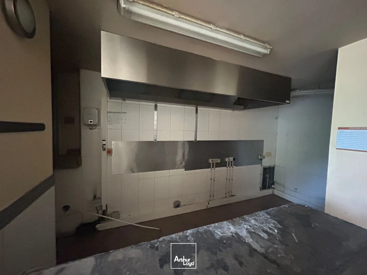 Locaux commerciaux - Location - LILLE - 59000 - 158-158 - 7665646