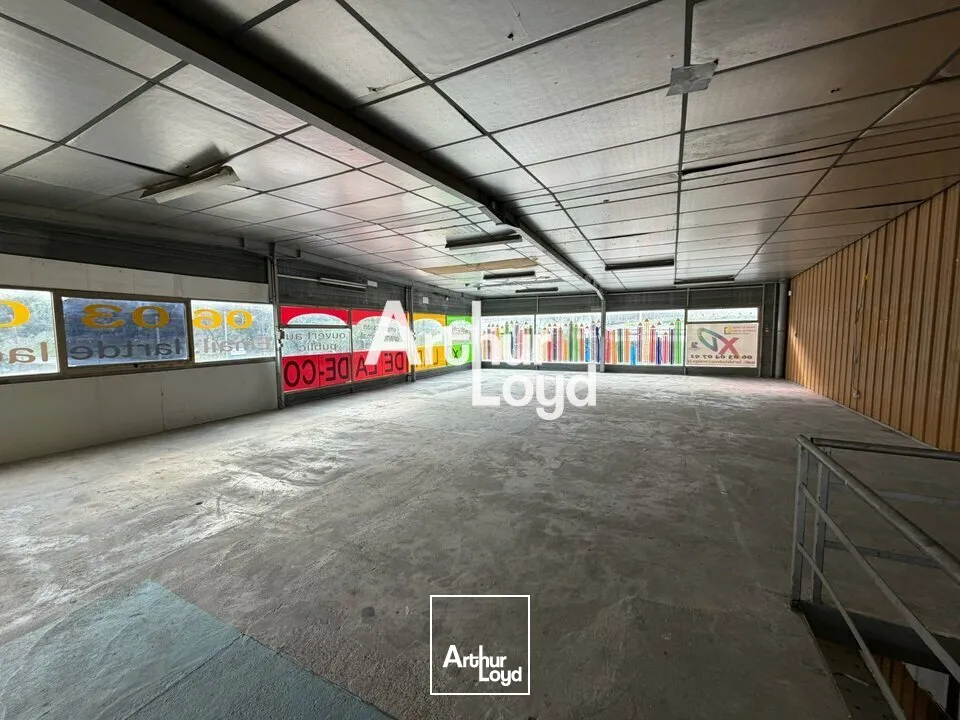 Locaux d'activité & Entrepôts - Location - SAINT-JEANNET - 06640 - 416-416 - 7666019