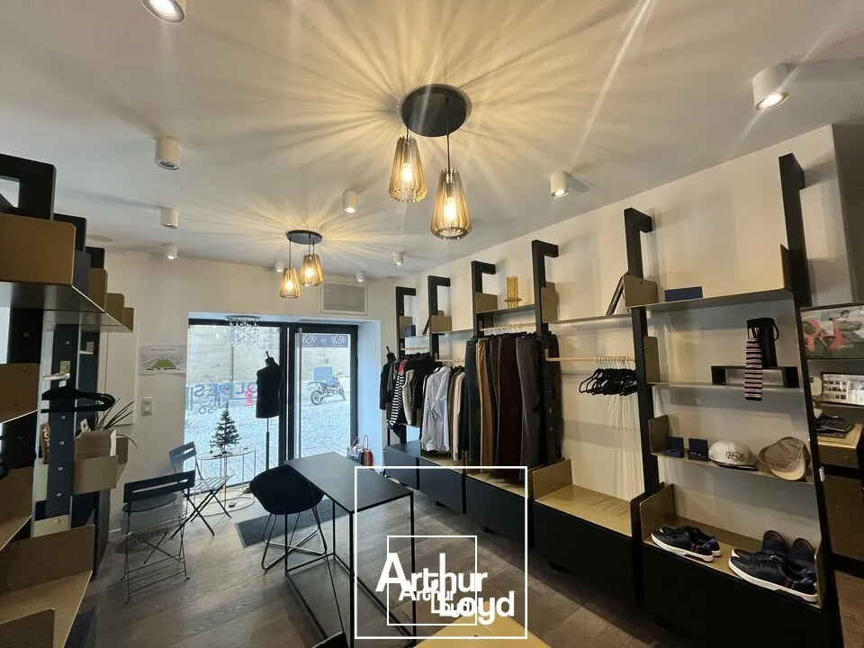 Locaux commerciaux - Location - BRIVE-LA-GAILLARDE - 19100 - 22-22 - 7666032