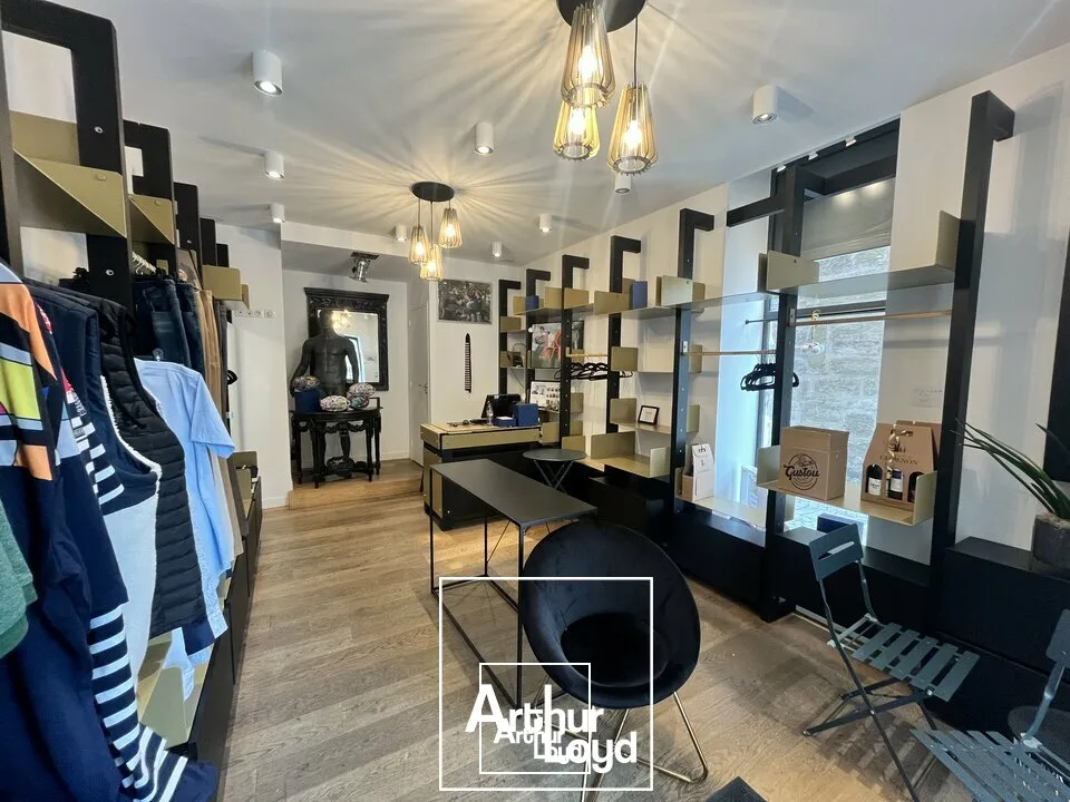 Locaux commerciaux - Location - BRIVE-LA-GAILLARDE - 19100 - 22-22 - 7666033