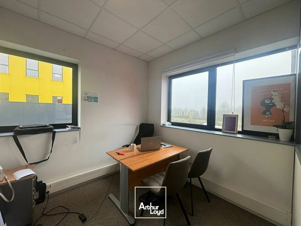 Bureaux - Location - LA ROCHE-SUR-YON - 85000 - 140-140 - 7666066