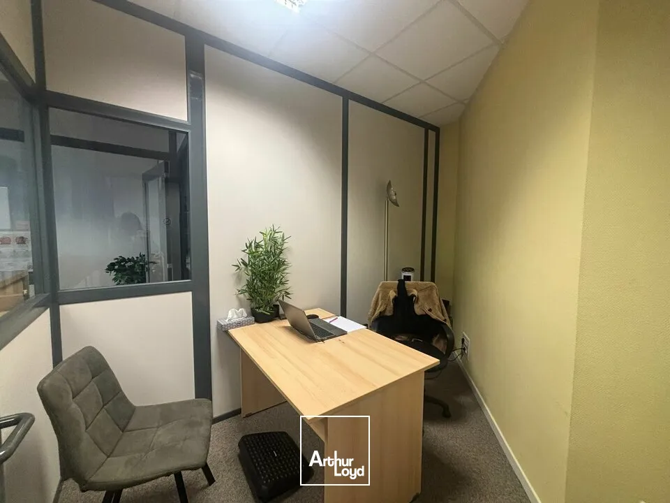 Bureaux - Location - LA ROCHE-SUR-YON - 85000 - 140-140 - 7666069
