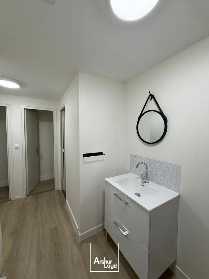 Locaux d'activité & Entrepôts - Location - BOURGES - 18000 - 500-500 - 7666136