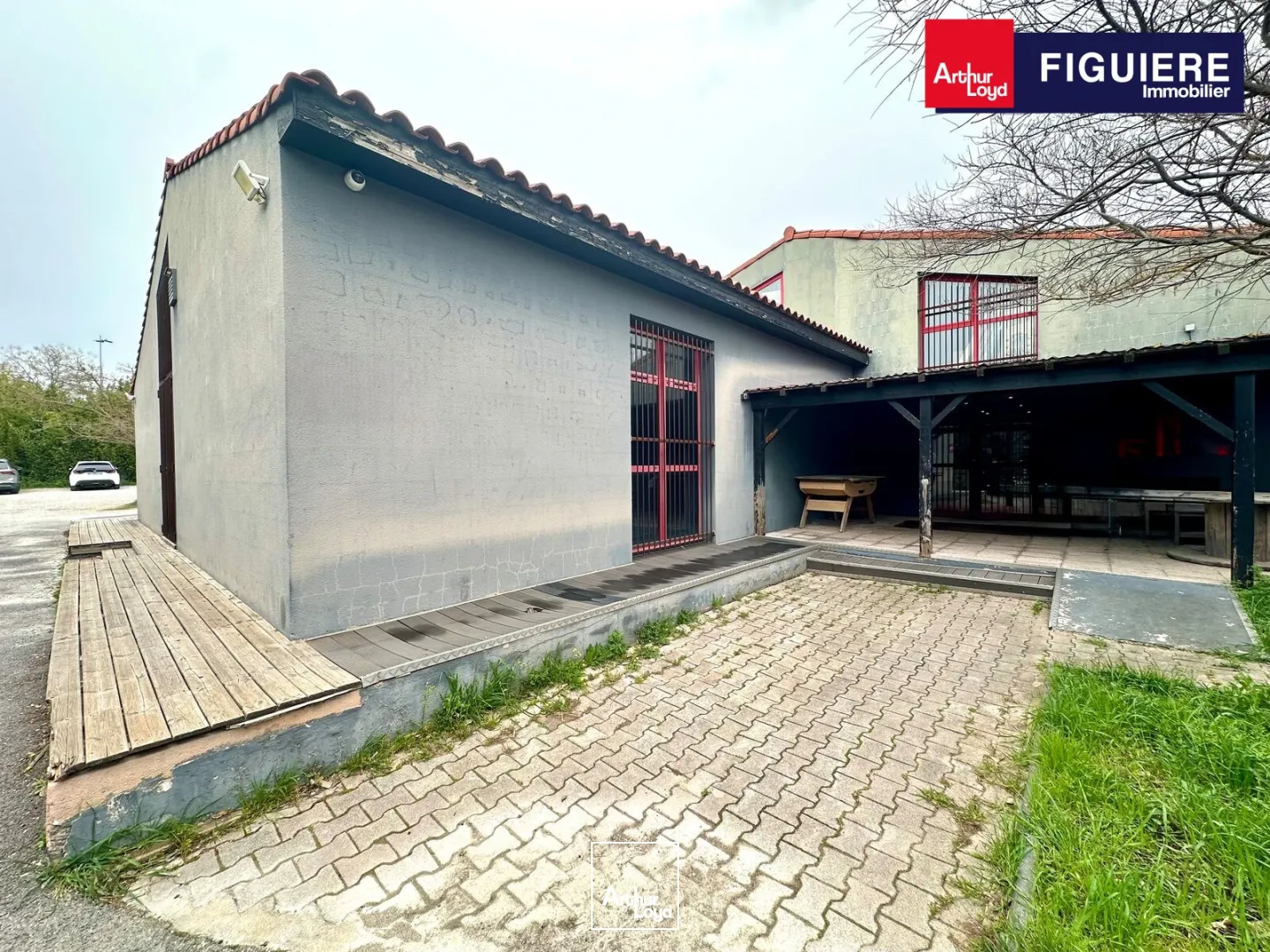 Locaux d'activité & Entrepôts - Vente - EGUILLES - 13510 - 510-510 - 7666178