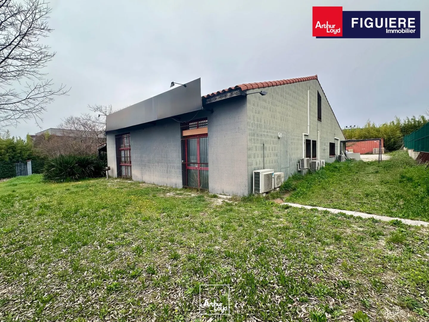 Locaux d'activité & Entrepôts - Vente - EGUILLES - 13510 - 510-510 - 7666185