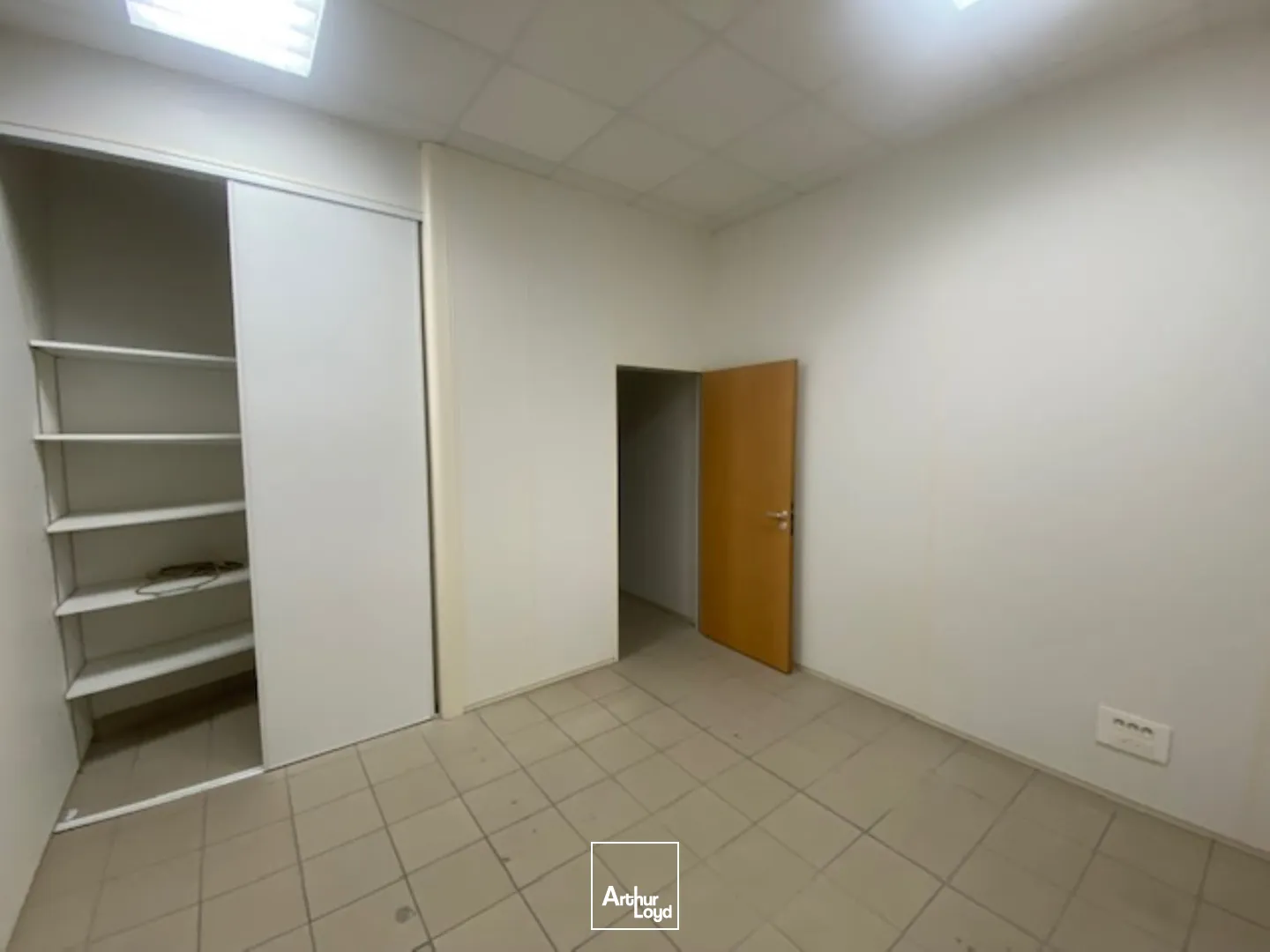 Locaux commerciaux - Location - BREST - 29200 - 60-158.71 - 7666270