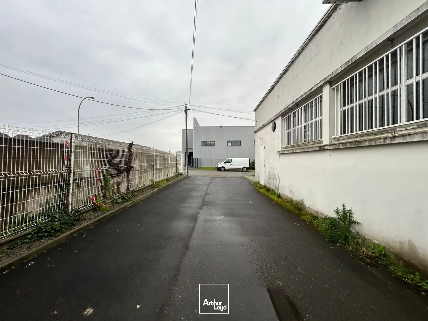 Locaux commerciaux - Location - SAINT HERBLAIN - 44800 - 962-962 - 7666443