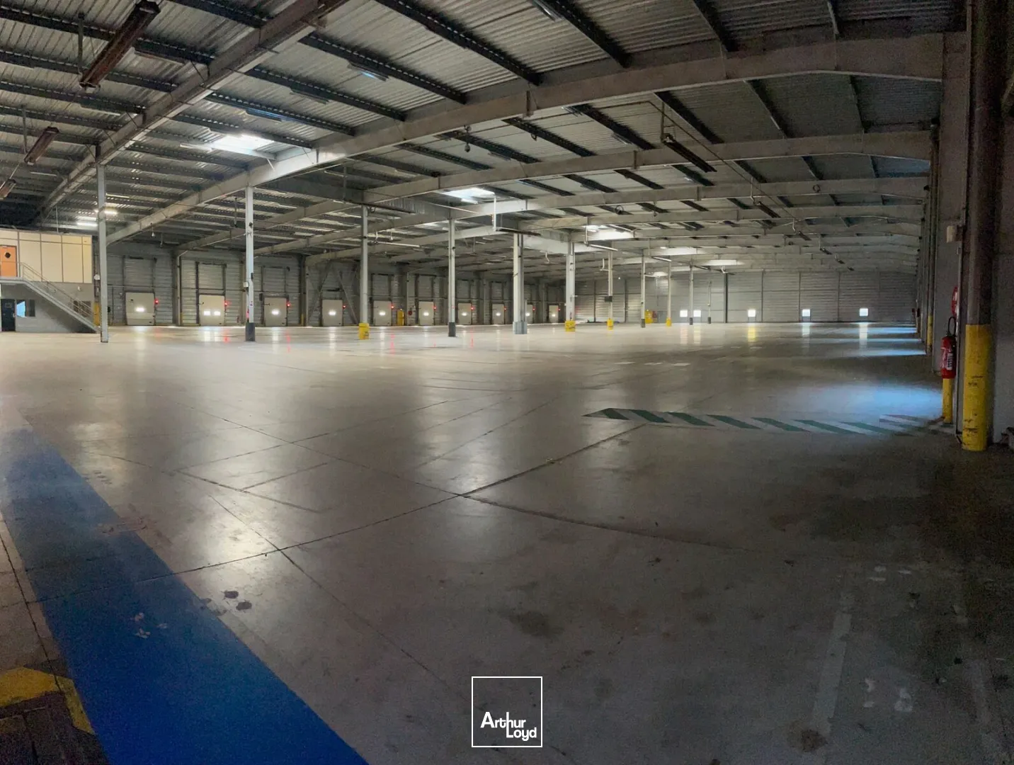 Locaux d'activité & Entrepôts - Location - VAL DE REUIL - 27100 - 6617-6617 - 7666474