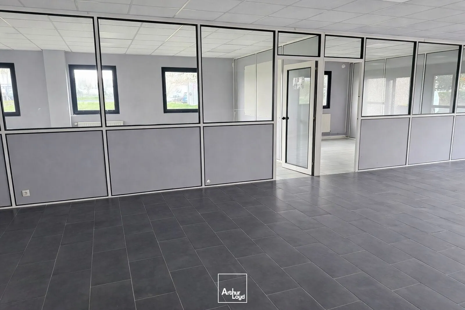 Locaux d'activité & Entrepôts - Vente - RONCQ - 59223 - 722-722 - 7666526