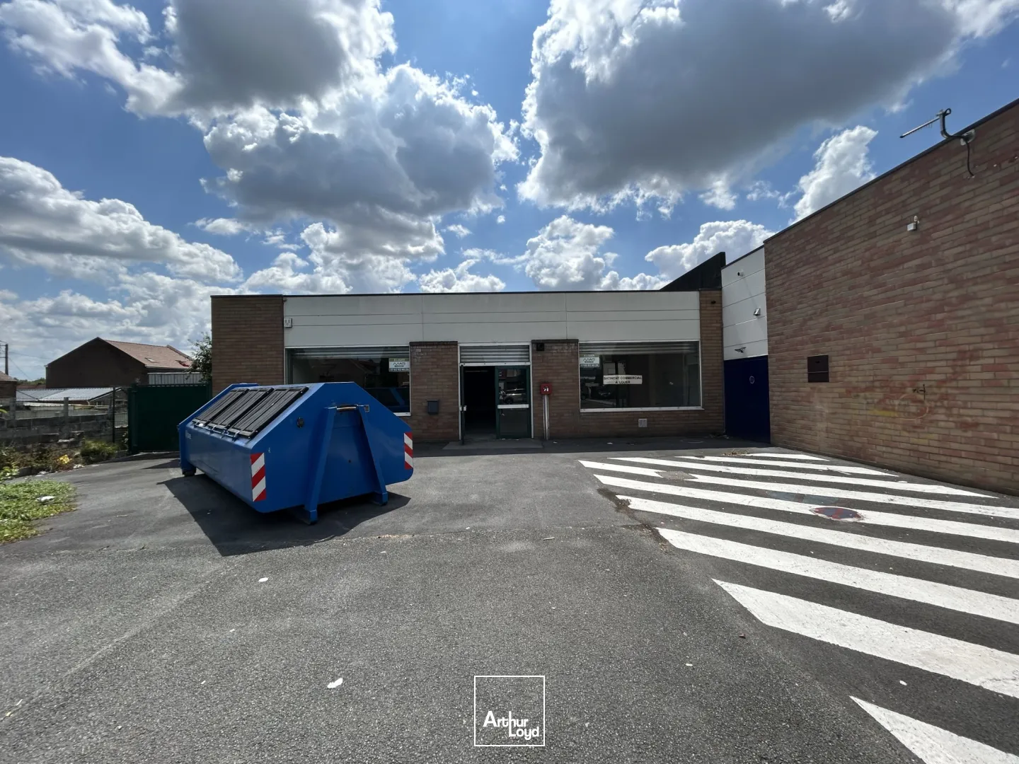 Locaux commerciaux - Location - WAVRECHAIN SOUS DENAIN - 59220 - 483-483 - 7666549