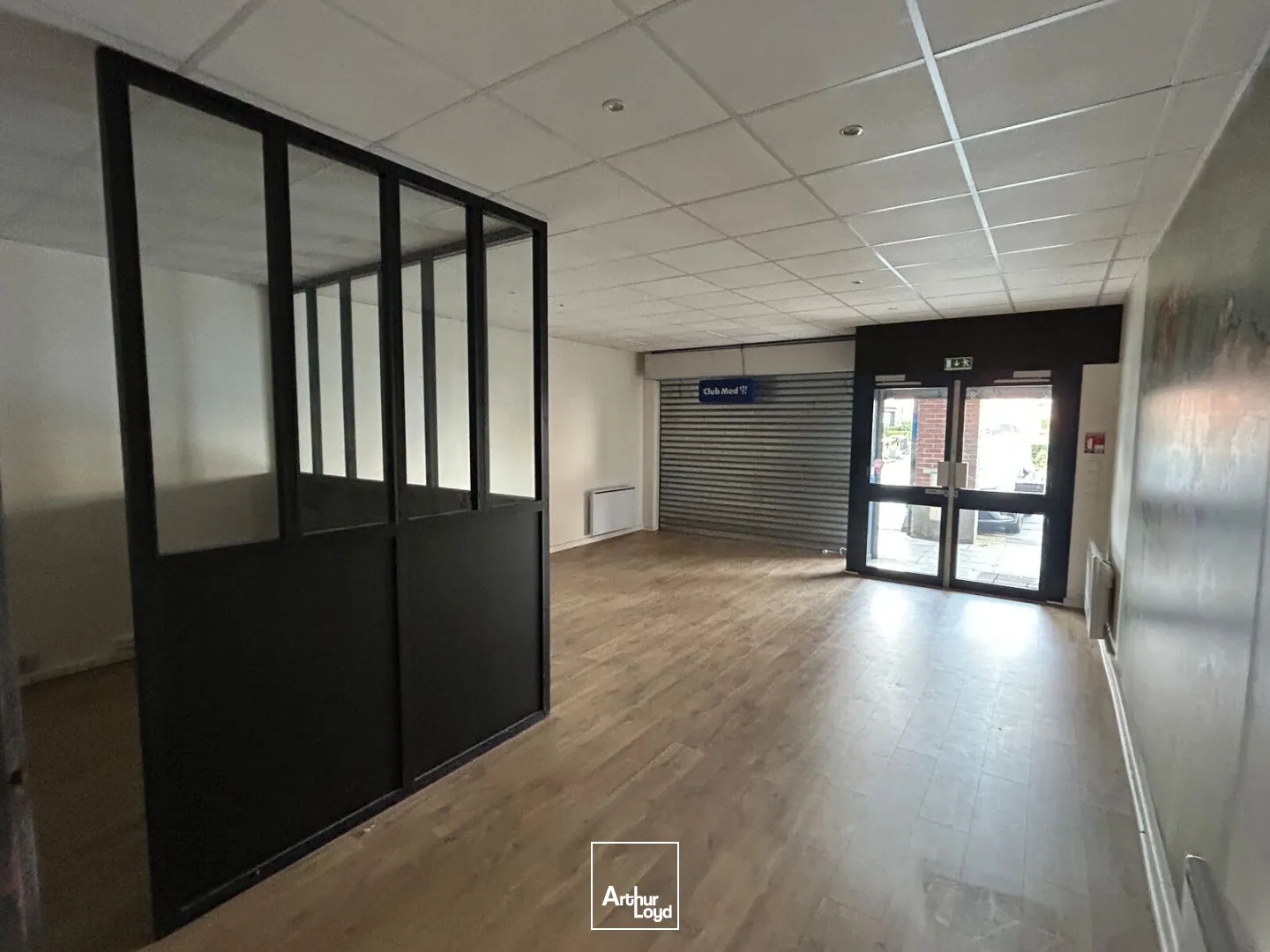 Locaux commerciaux - Location - MARCQ EN BAROEUL - 59700 - 65.8-65.8 - 7666567