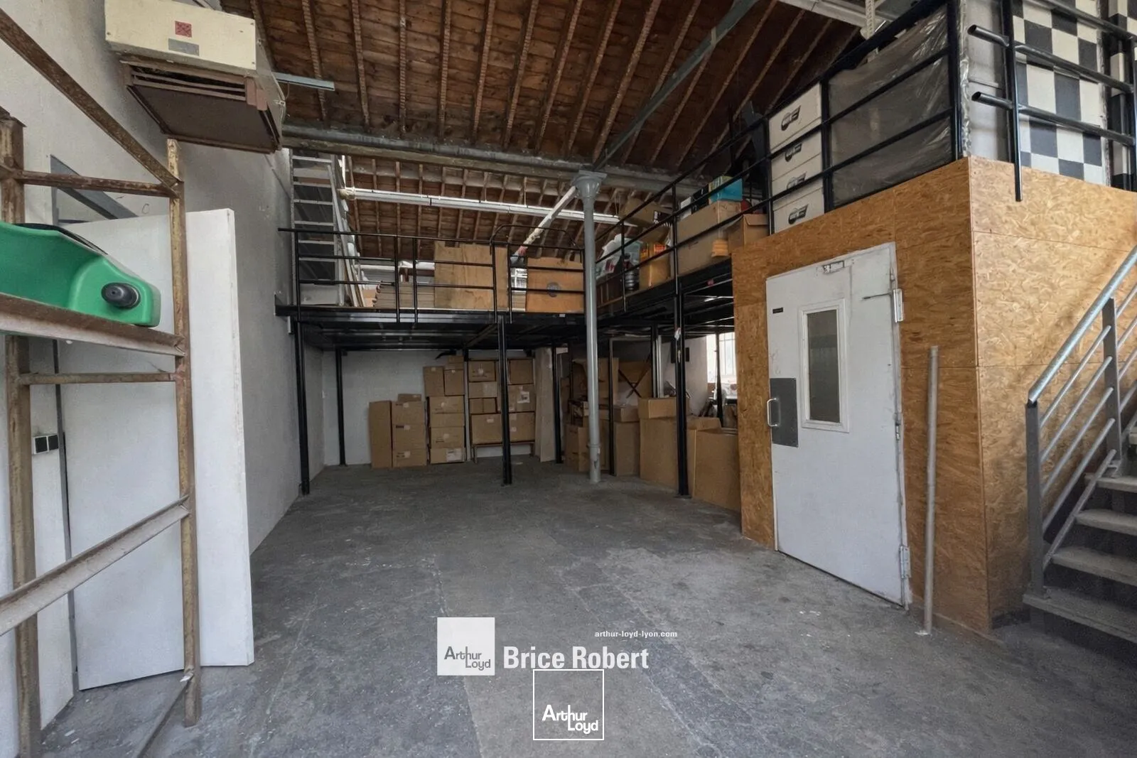 Locaux d'activité & Entrepôts - Vente - VIENNE - 38200 - 1600-1600 - 7666743