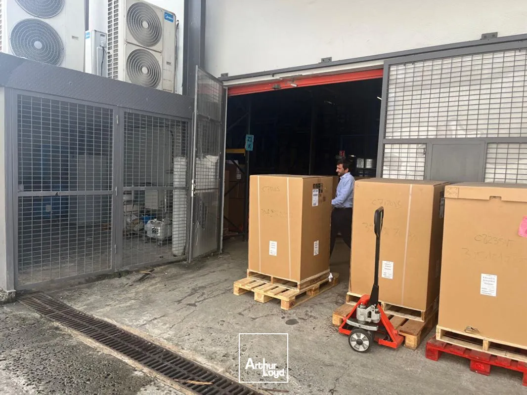 Locaux d'activité & Entrepôts - Location - Le Lamentin - 97232 - 365-365 - 7666754