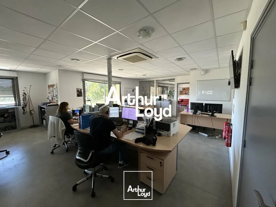 Bureaux - Location - LE MUY - 83490 - 385-385 - 7667636