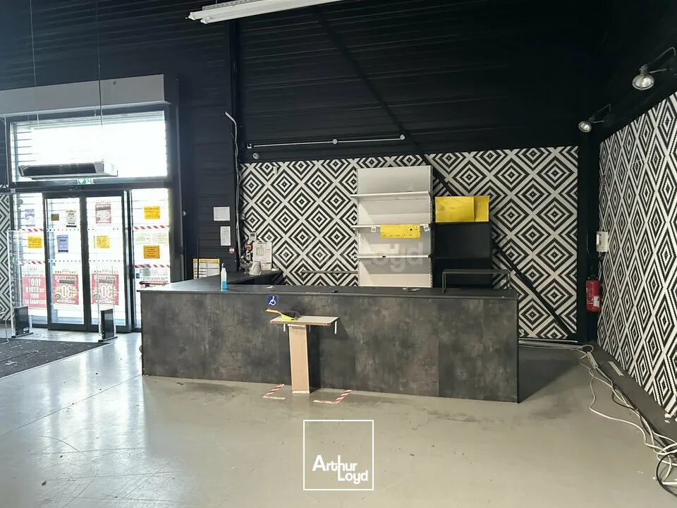 Locaux commerciaux - Location - WITTENHEIM - 68270 - 502-502 - 7667719