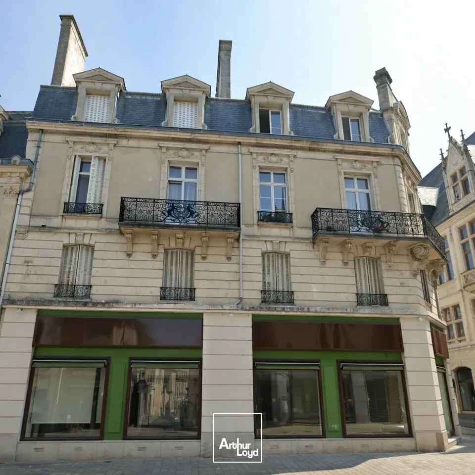 Locaux commerciaux - Vente - BOURGES - 18000 - 221-221 - 7667826