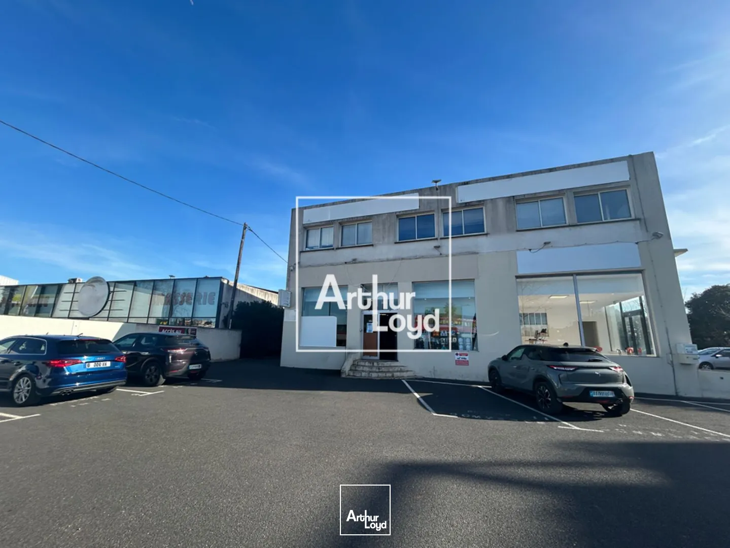 Locaux commerciaux - Location - CASTELNAU LE LEZ - 34170 - 270-591 - 7667839