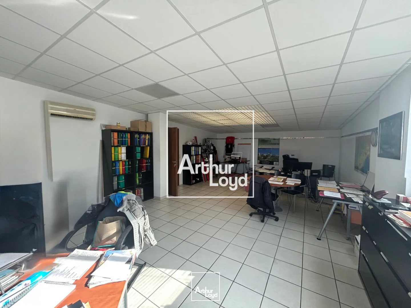 Locaux commerciaux - Location - CASTELNAU LE LEZ - 34170 - 270-591 - 7667847