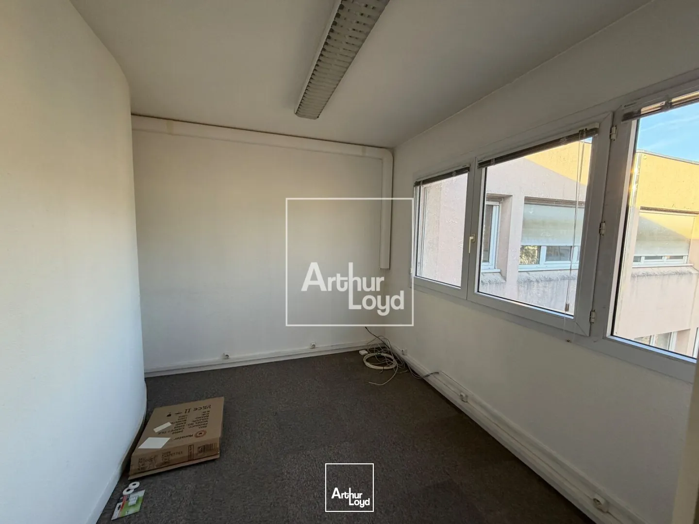 Bureaux - Location - SAINT MARTIN D'HERES - 38400 - 115-115 - 7668106