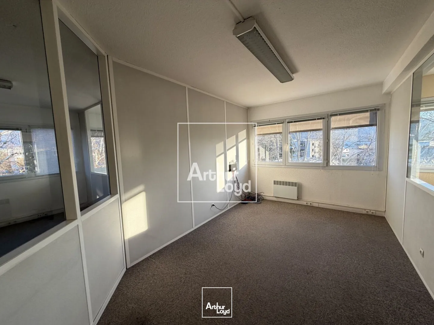 Bureaux - Location - SAINT MARTIN D'HERES - 38400 - 115-115 - 7668107