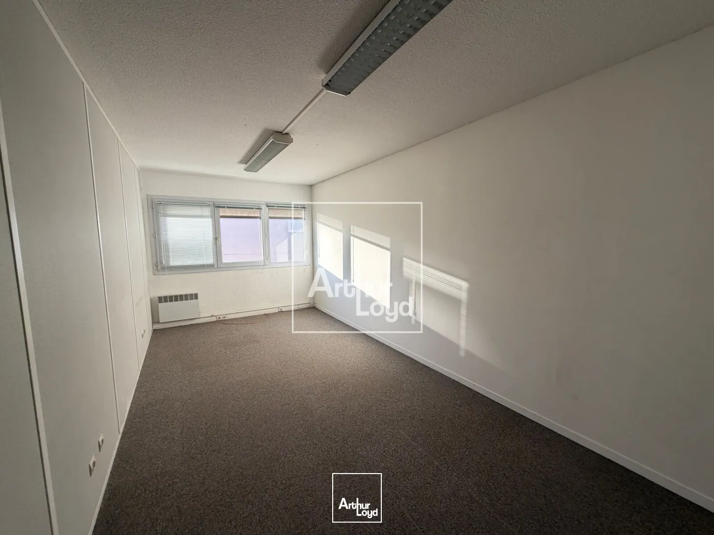 Bureaux - Location - SAINT MARTIN D'HERES - 38400 - 115-115 - 7668110