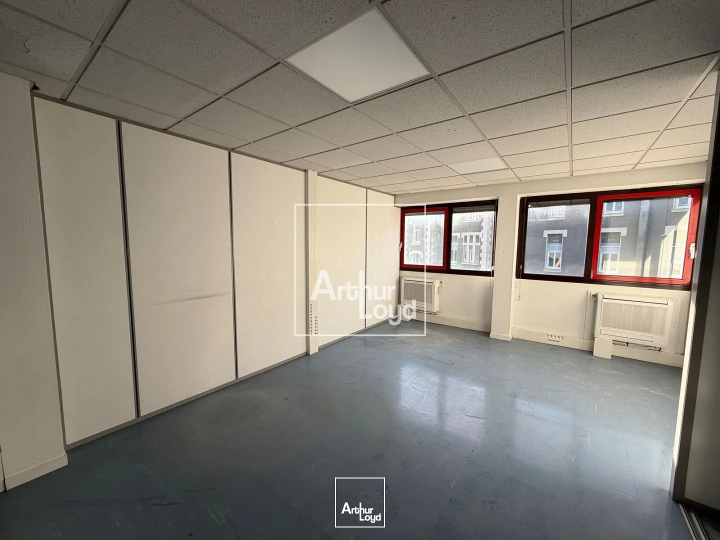 Bureaux - Location - LA TRONCHE - 38700 - 456-456 - 7668214