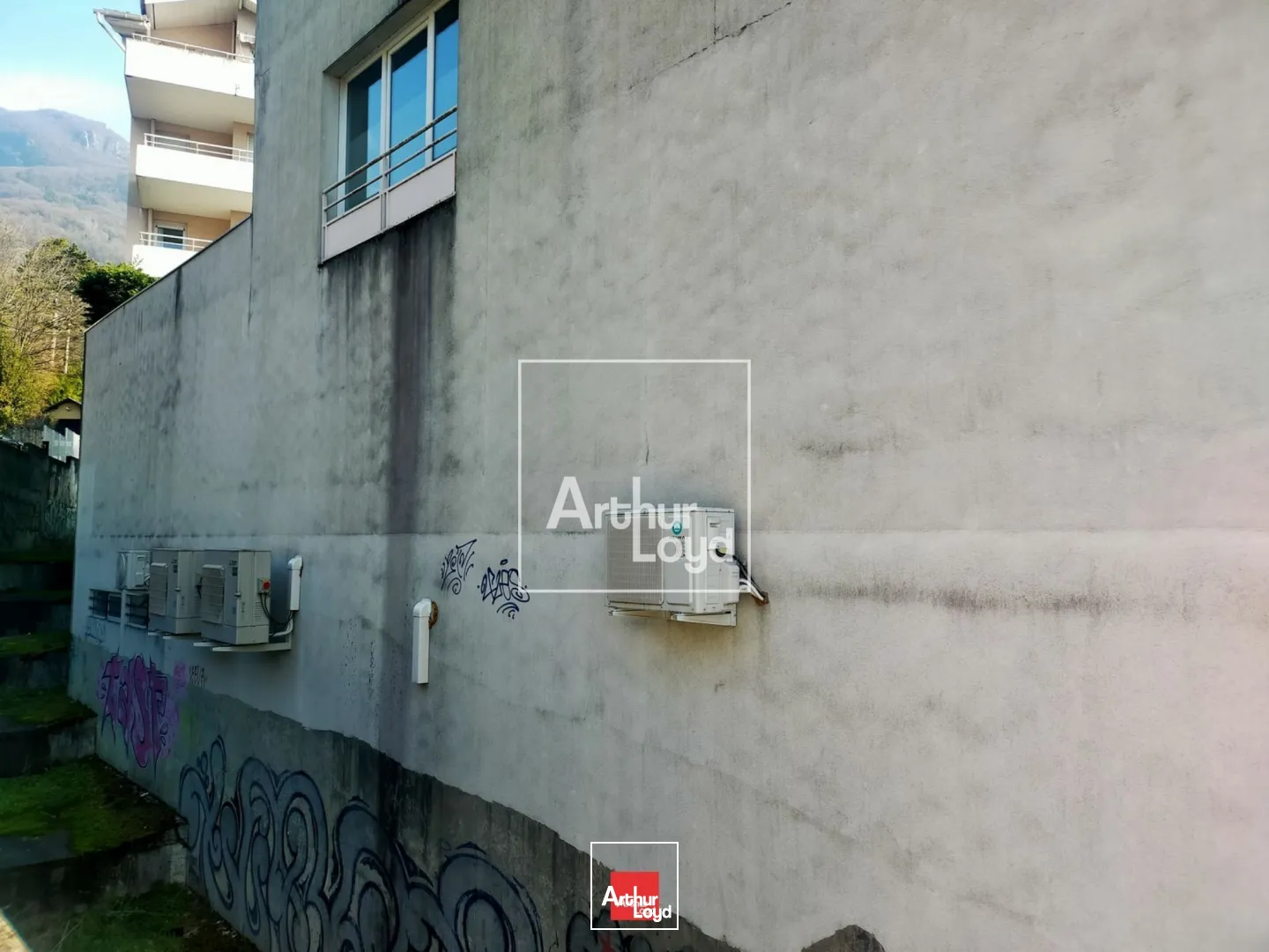 Locaux commerciaux - Location - SAINT MARTIN LE VINOUX - 38950 - 553.7-553.7 - 7668261