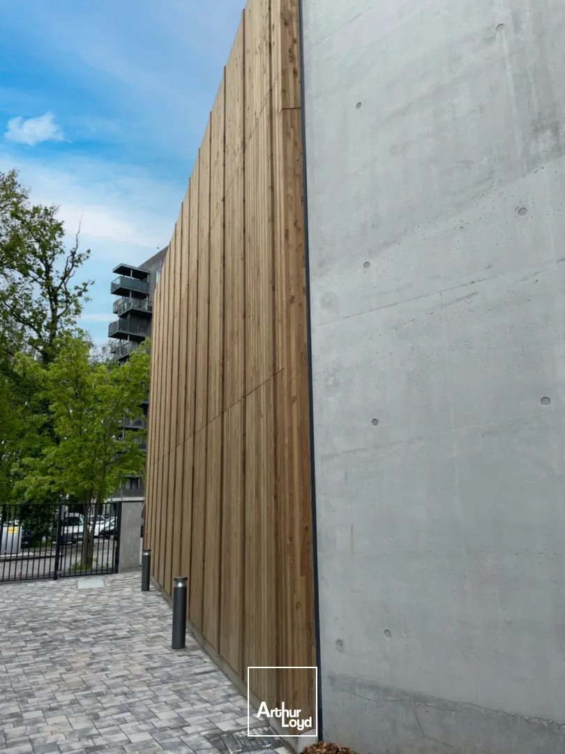 Locaux d'activité & Entrepôts - Location - NANTES - 44300 - 246.05-246.05 - 7668415