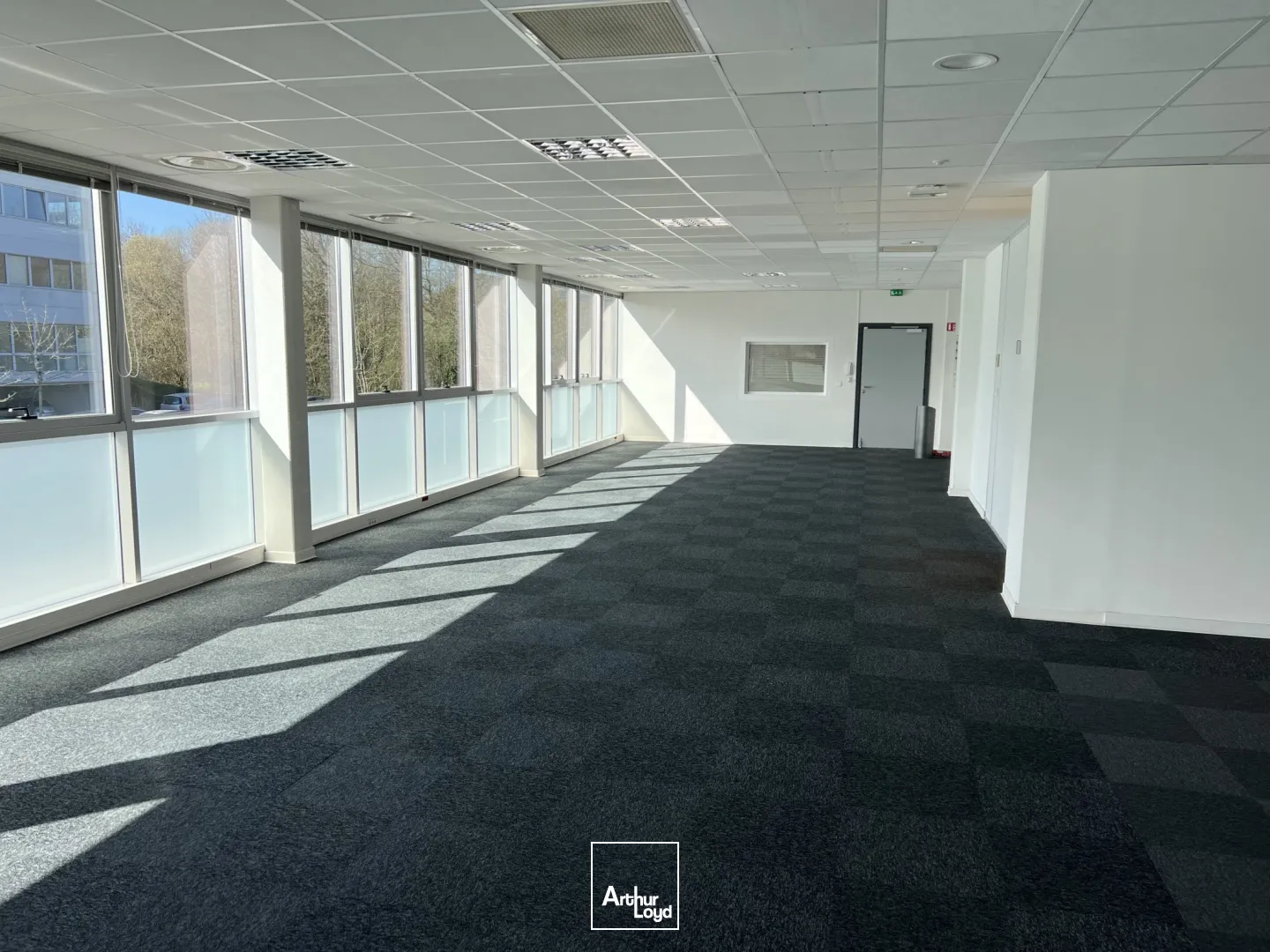 Bureaux - Location - LA CHAPELLE SUR ERDRE - 44240 - 426.24-426.24 - 7668416
