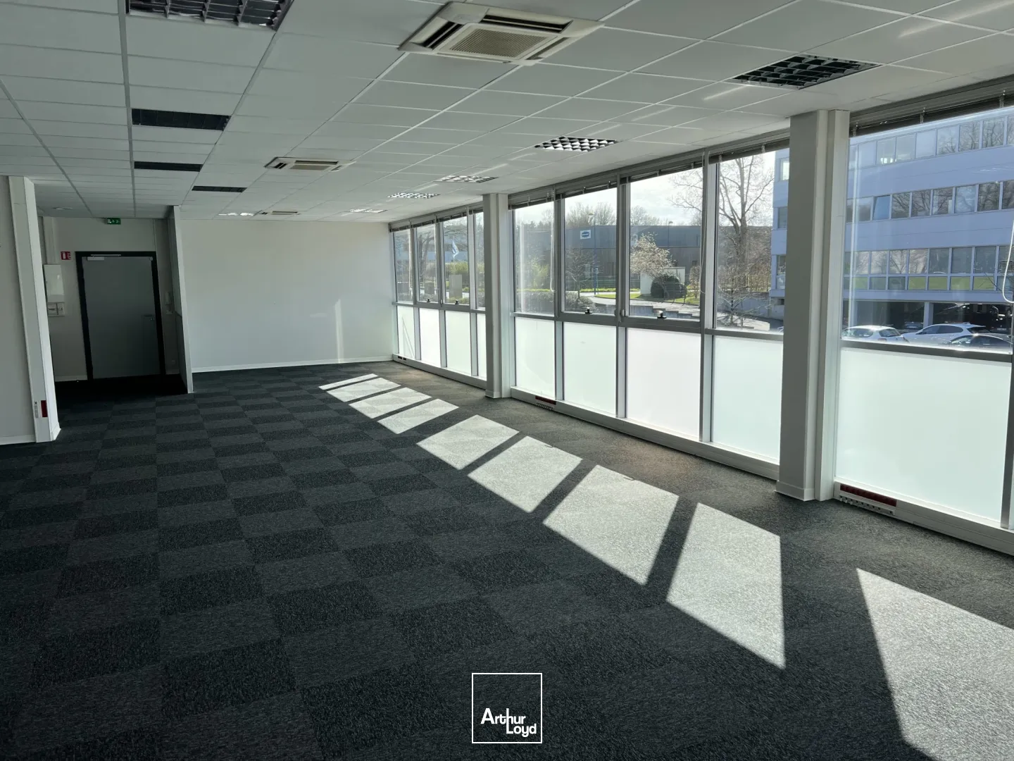 Bureaux - Location - LA CHAPELLE SUR ERDRE - 44240 - 426.24-426.24 - 7668418