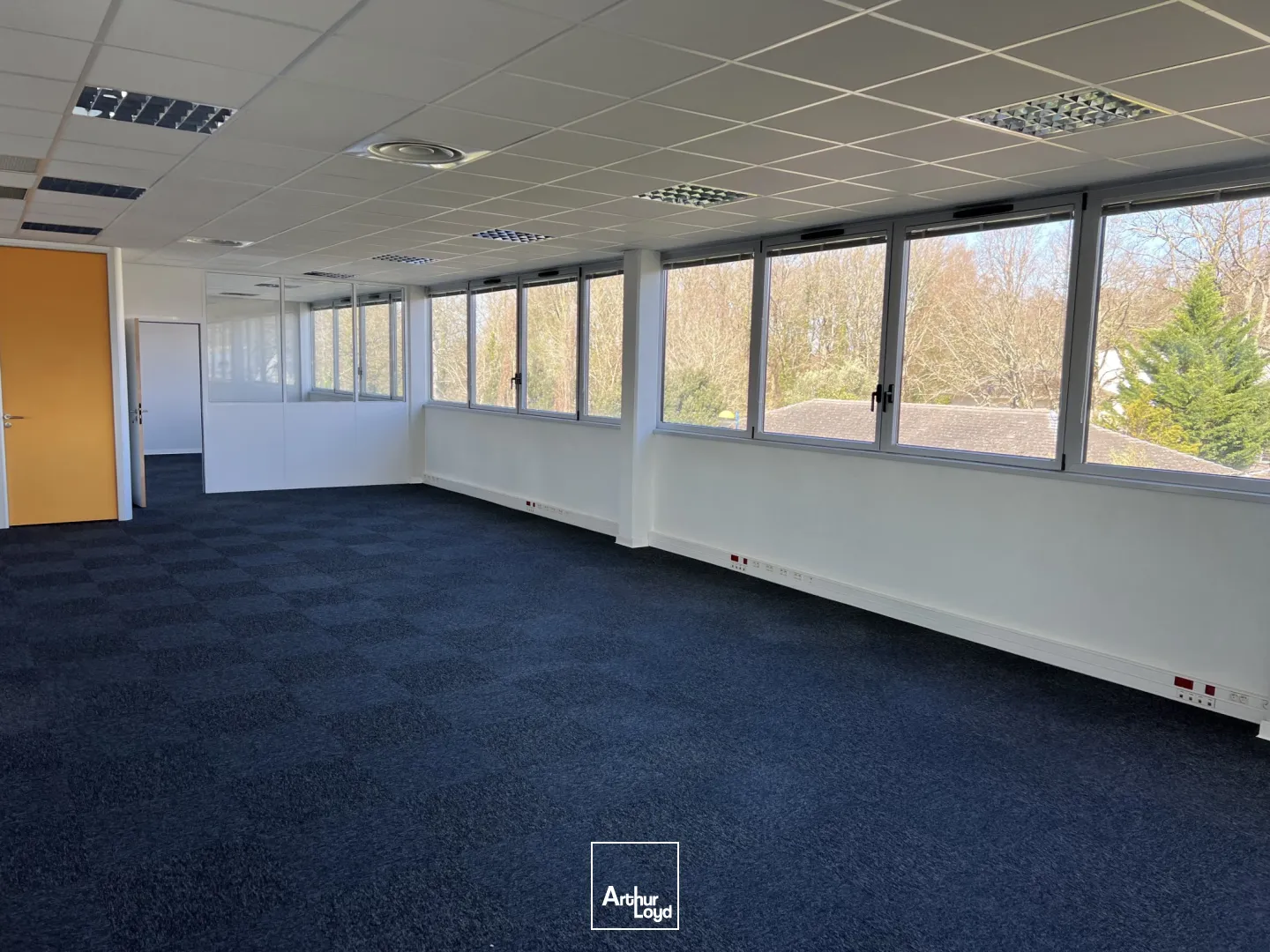 Bureaux - Location - LA CHAPELLE SUR ERDRE - 44240 - 426.24-426.24 - 7668422