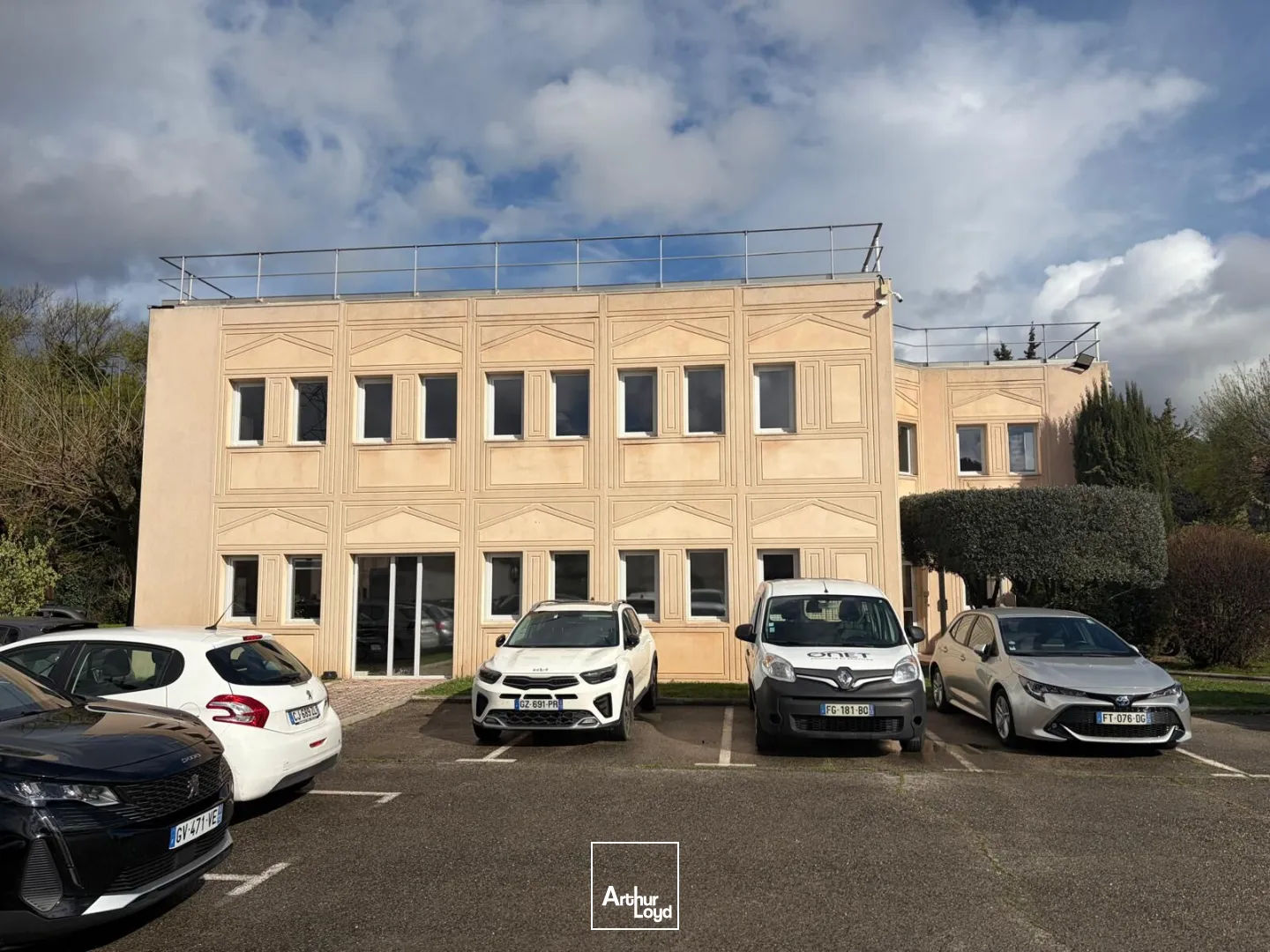 Bureaux - Location - LA PENNE SUR HUVEAUNE - 13821 - 255-648 - 7668590