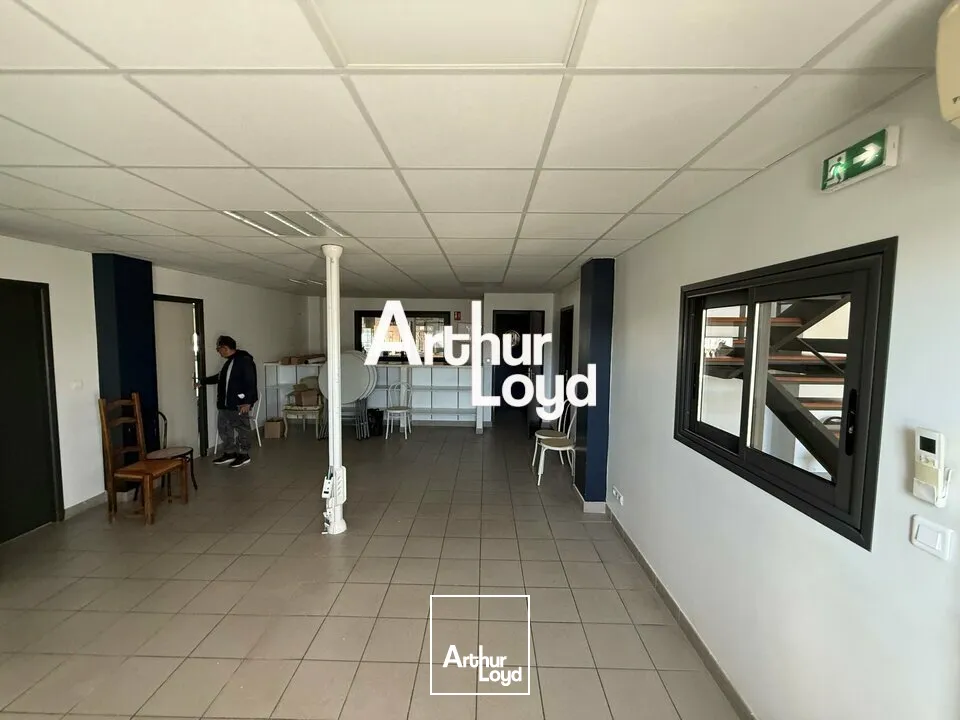 Locaux d'activité & Entrepôts - Location - FRÉJUS - 83600 - 280-280 - 7668849