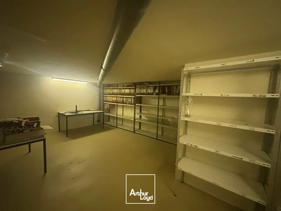 Bureaux - Location - LA ROCHE-SUR-YON - 85000 - 74.99-74.99 - 7668895