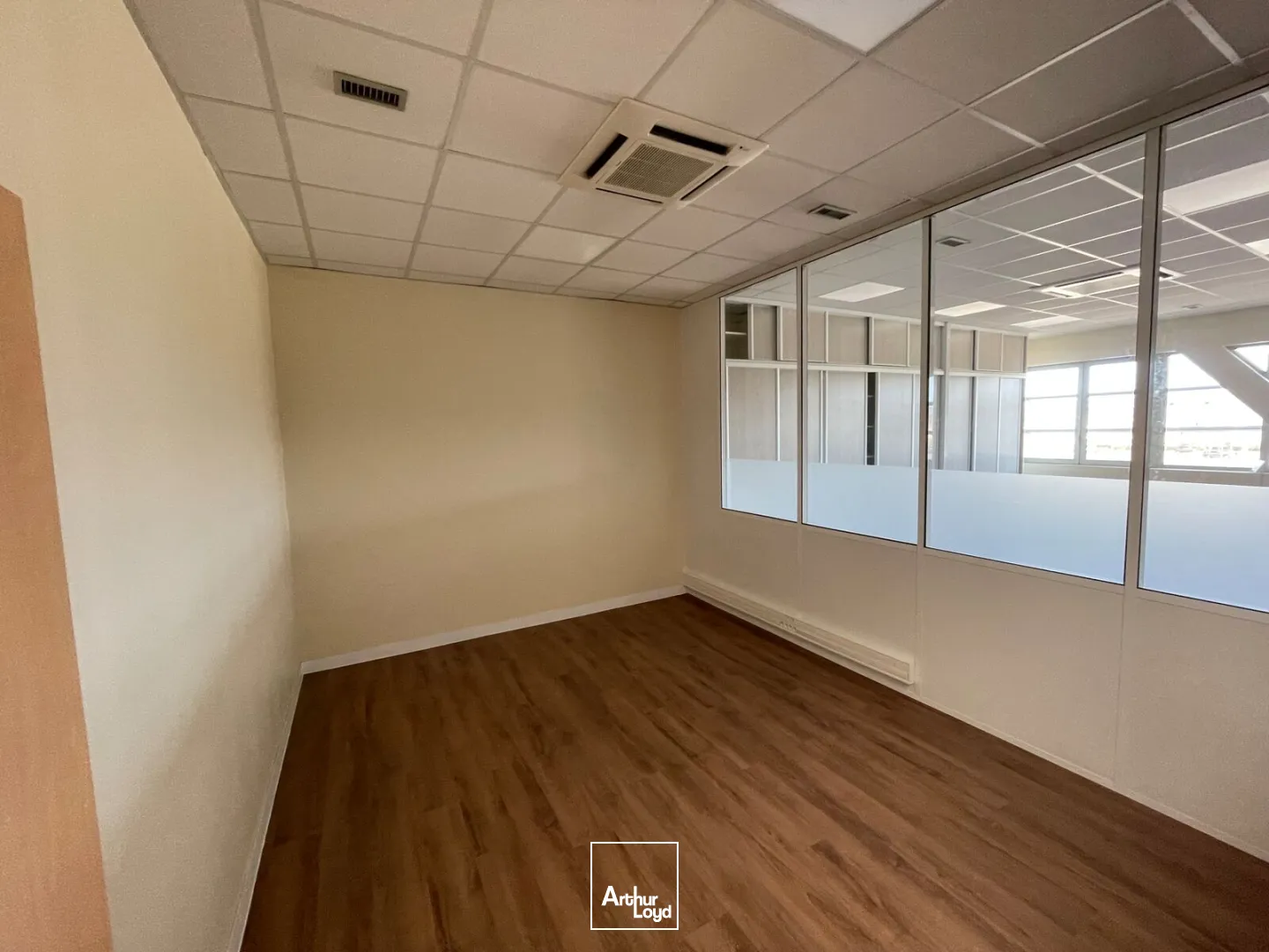 Bureaux - Location - BEAUVAIS - 60000 - 202-202 - 7669001