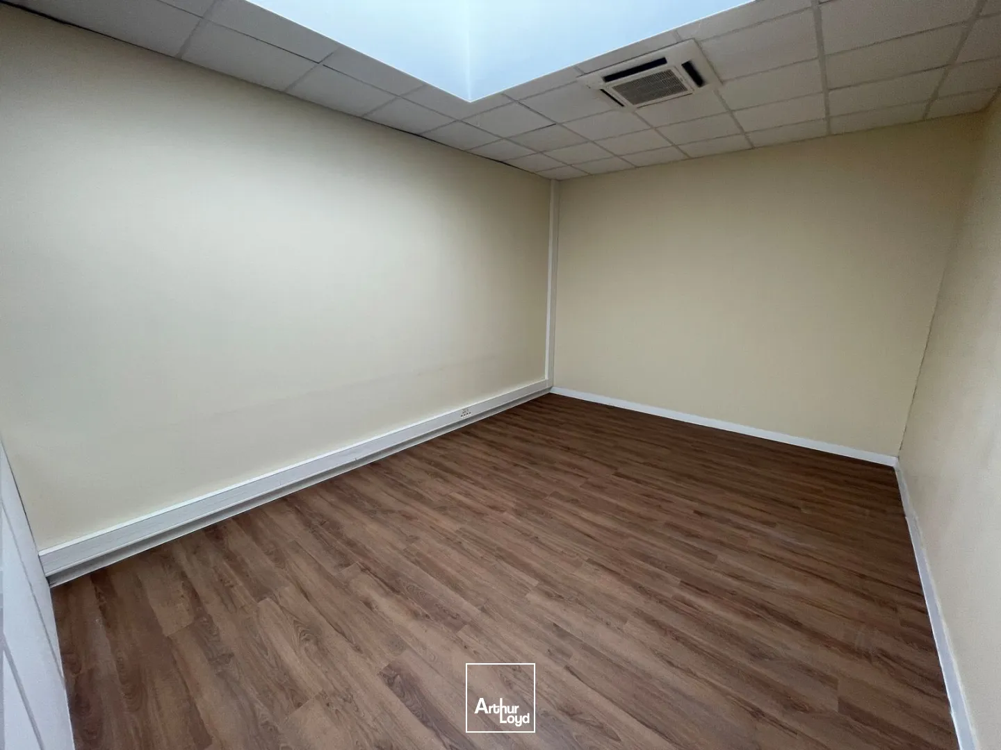 Bureaux - Location - BEAUVAIS - 60000 - 202-202 - 7669002