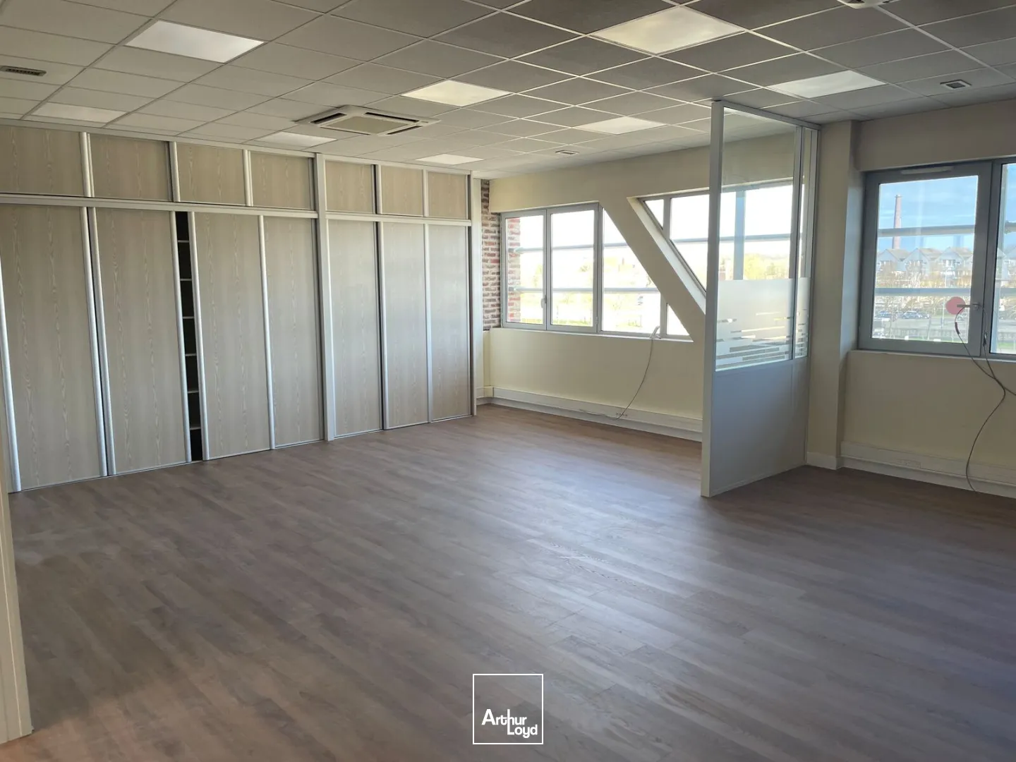 Bureaux - Location - BEAUVAIS - 60000 - 202-202 - 7669000