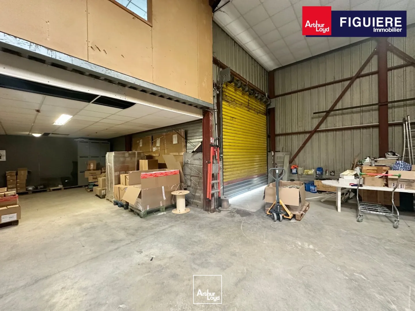 Locaux d'activité & Entrepôts - Location - SAINT VICTORET - 13730 - 590-590 - 7669040