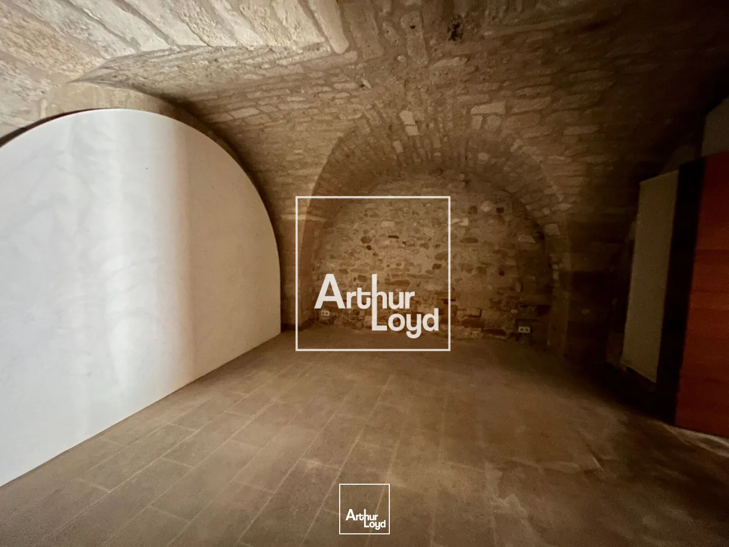 Locaux commerciaux - Location - MONTPELLIER - 34000 - 117-117 - 7669062