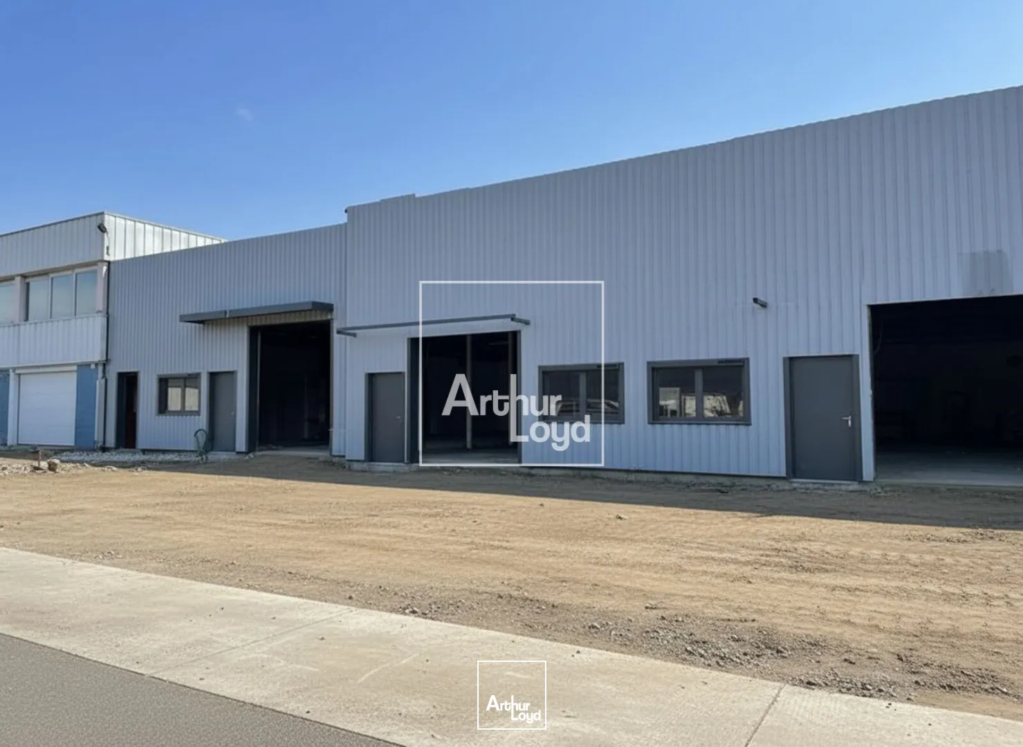 Locaux d'activité & Entrepôts - Vente - SAINT ETIENNE DE CROSSEY - 38960 - 236-236 - 7669133