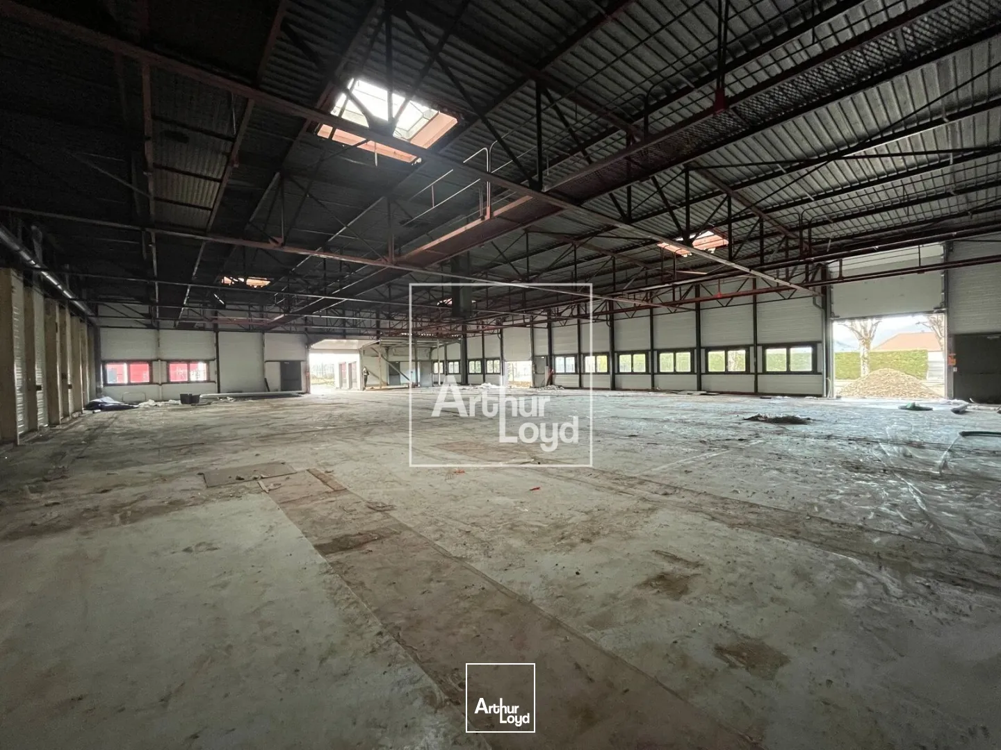 Locaux d'activité & Entrepôts - Location - SAINT ETIENNE DE CROSSEY - 38960 - 764-764 - 7669176